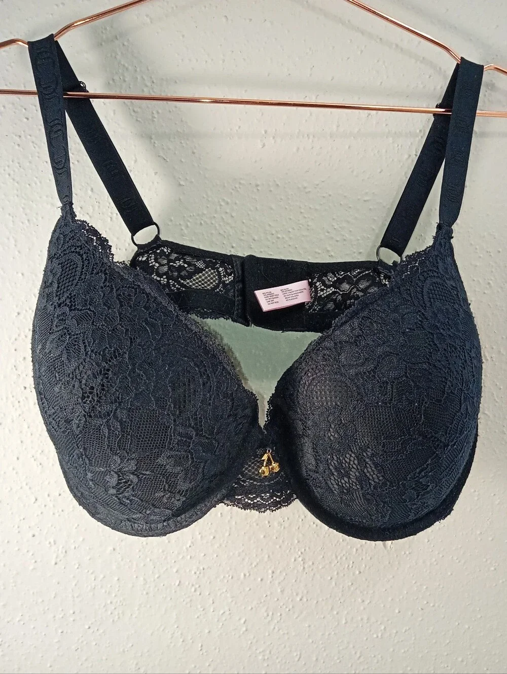 Juicy Couture Lace Underwire Black Bra sz 42D Gold Hardware Logo